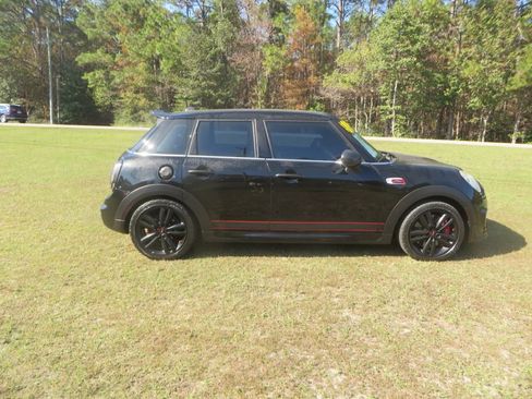 Used 2016 MINI Cooper S image 4