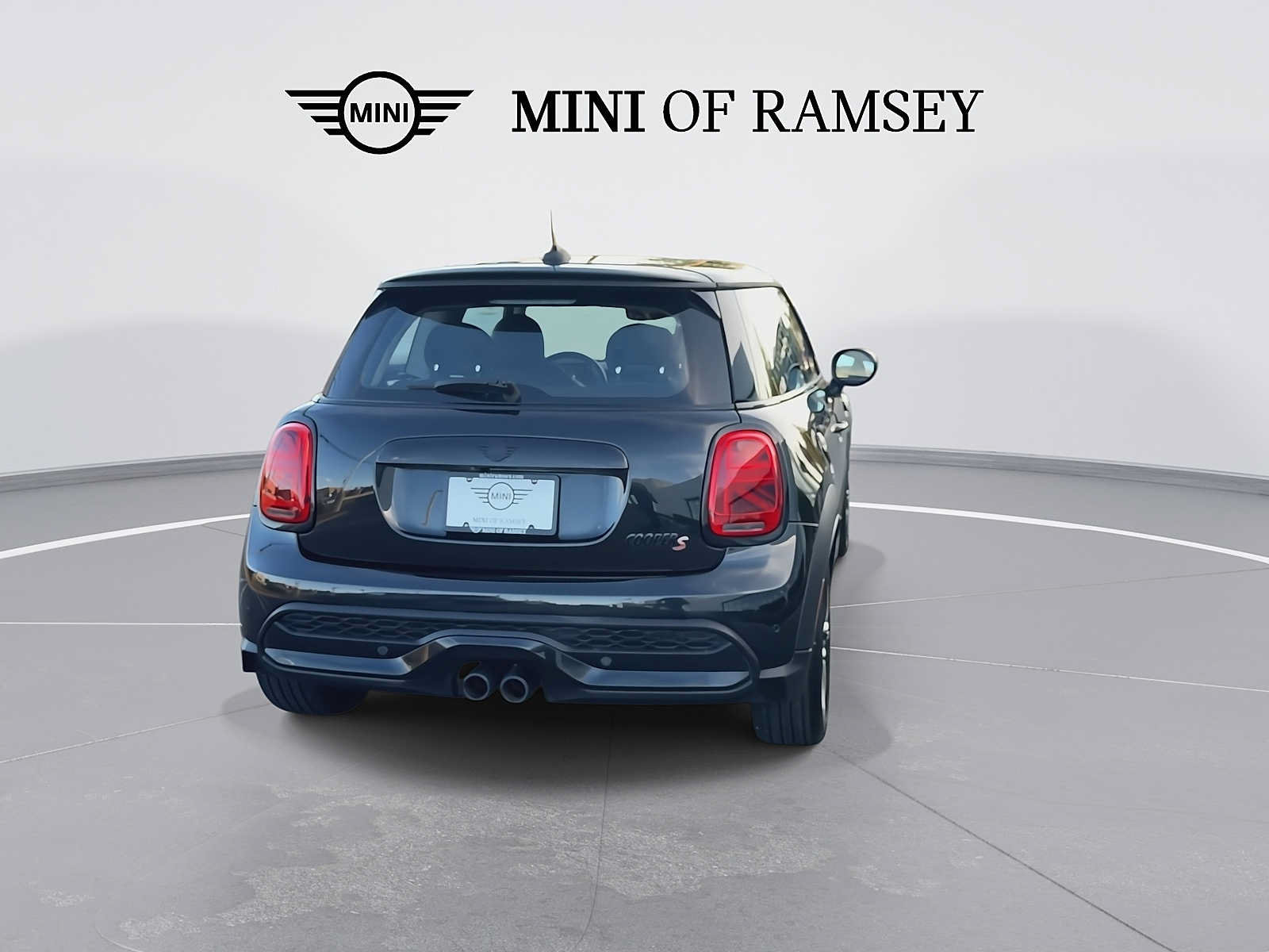 Used 2024 MINI Cooper S FWD image 7