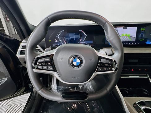Used 2025 BMW 330i Sedan RWD image 18