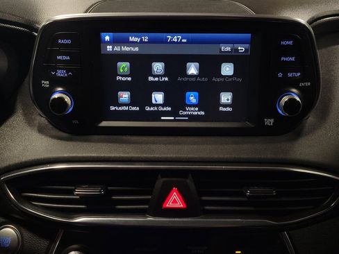 Used 2019 Hyundai Santa Fe SEL FWD image 25