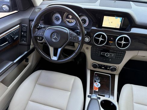 Used 2014 Mercedes-Benz GLK 350 2WD w/ Premium 1 Package image 22