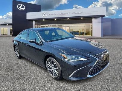 Used 2024 Lexus ES 300h w/ Premium Package