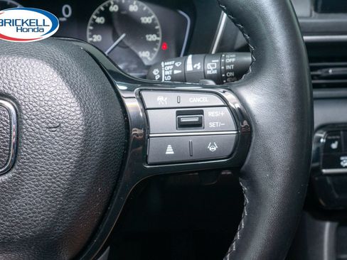 Certified 2023 Honda Pilot Touring image 33