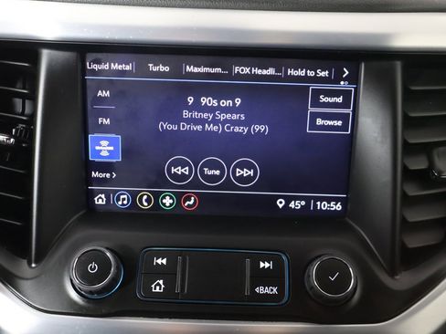 Used 2023 GMC Acadia SLE w/ Driver Convenience Package image 45