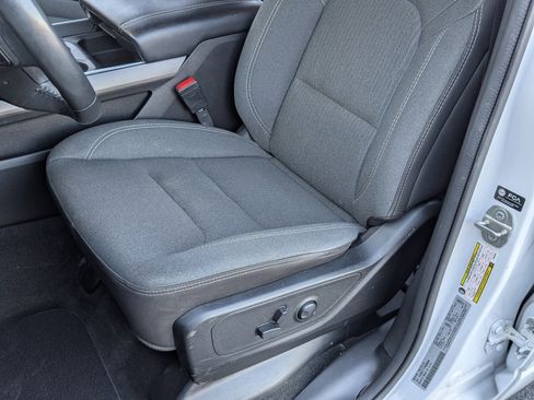 Used 2023 RAM 1500 Big Horn image 16