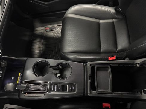 Used 2024 Honda Civic Touring image 42