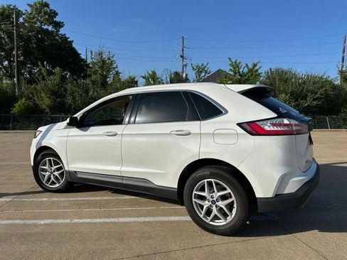 Used 2021 Ford Edge SEL w/ Convenience Package FWD image 5