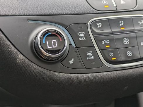 Used 2023 Chevrolet Malibu LT FWD image 29