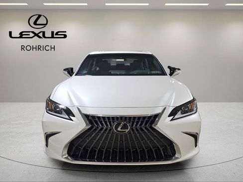 New 2025 Lexus ES 350 350 image 2