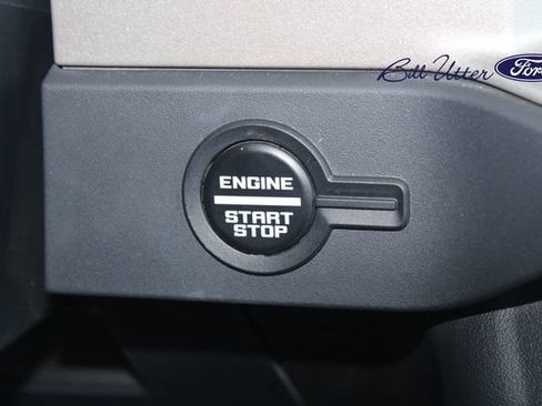 Used 2025 Ford Bronco Outer Banks AWD/4WD image 22