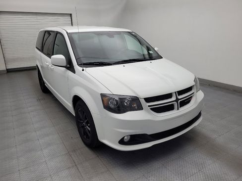 Used 2020 Dodge Grand Caravan GT FWD image 13