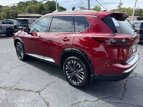 New 2026 Nissan Rogue Platinum w/ Platinum Premium Package image 3