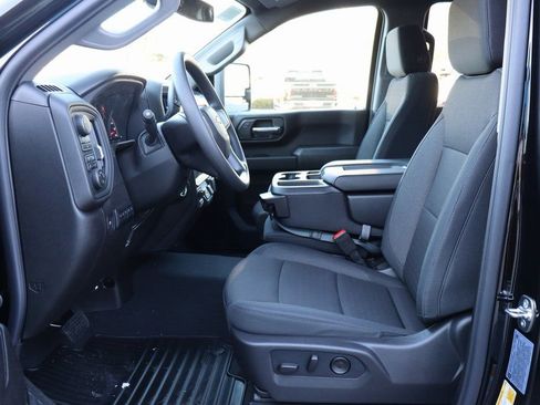 New 2026 Chevrolet Silverado 2500 Custom w/ Custom Value Package AWD/4WD image 5