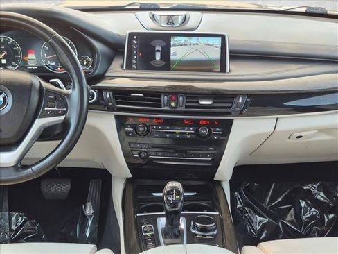 Used 2018 BMW X5 xDrive50i AWD/4WD image 13
