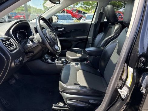 Certified 2019 Jeep Compass Latitude AWD/4WD image 19