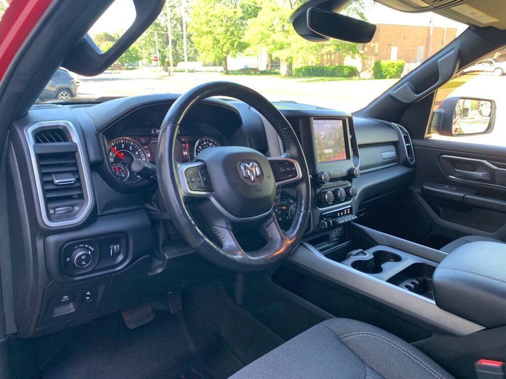 Used 2020 RAM 1500 Big Horn AWD/4WD image 13
