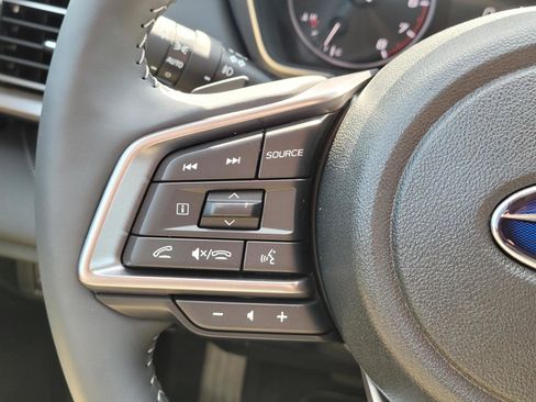 Used 2025 Subaru Outback Touring XT image 8