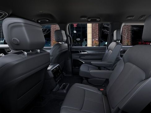 New 2026 Jeep Grand Wagoneer Limited image 23