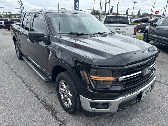 Used 2024 Ford F150 XLT RWD image 3