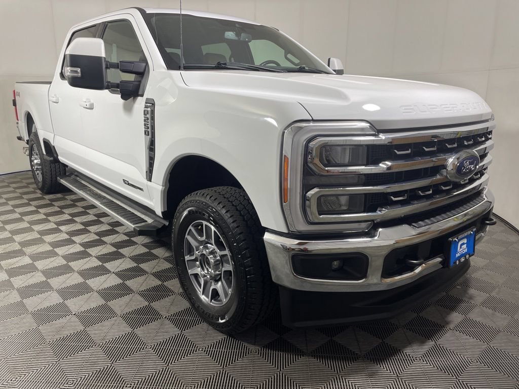 Used 2023 Ford F250 Lariat AWD/4WD image 2