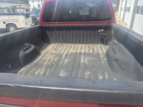 Used 2016 Ford F250 XLT AWD/4WD image 10