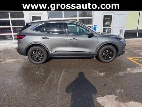 Used 2023 Ford Escape Active image 8