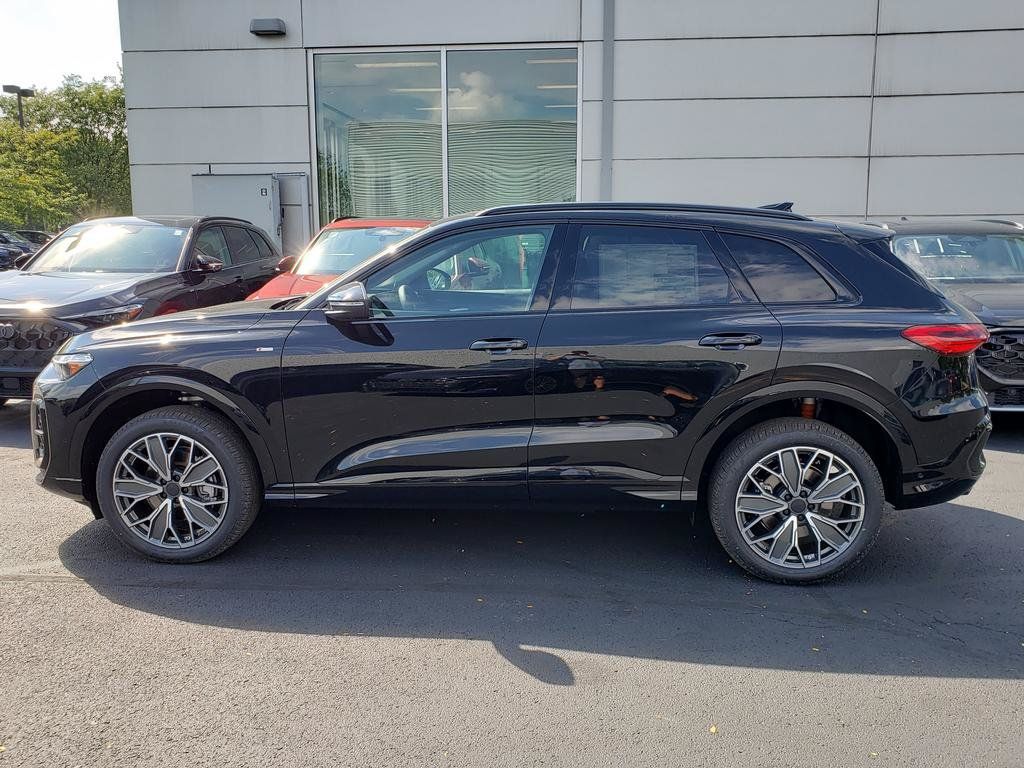 New 2026 Audi Q5 Premium Plus AWD/4WD image 2