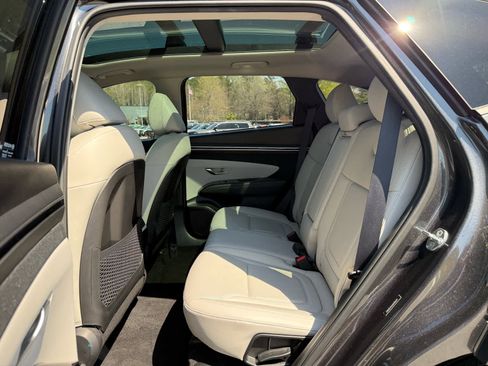 Used 2022 Hyundai Tucson Limited w/ Cargo Package image 26