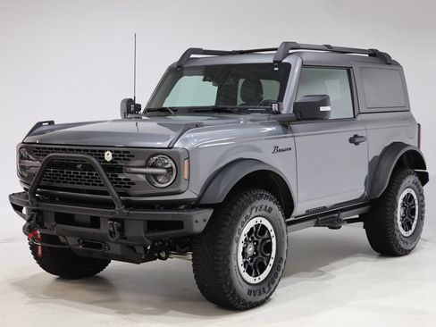 Used 2021 Ford Bronco Badlands AWD/4WD image 3