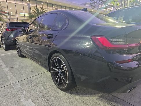 Used 2022 BMW 330e w/ M Sport Package image 3