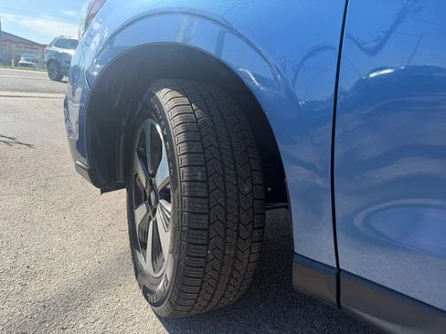 Used 2018 Subaru Forester 2.5i Premium AWD/4WD image 16
