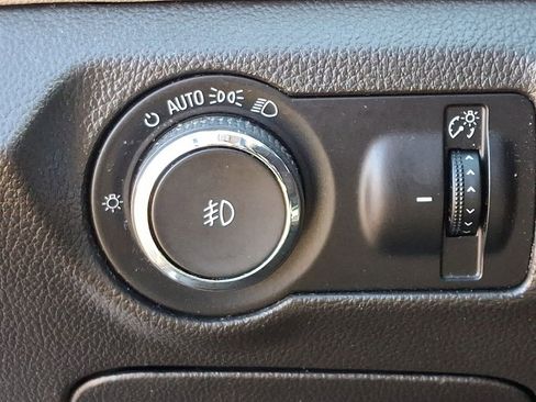 Used 2014 Chevrolet Cruze LT w/ All-Star Edition FWD image 23