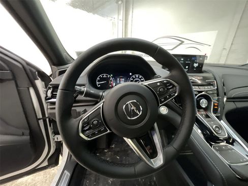 New 2026 Acura RDX SH-AWD image 15