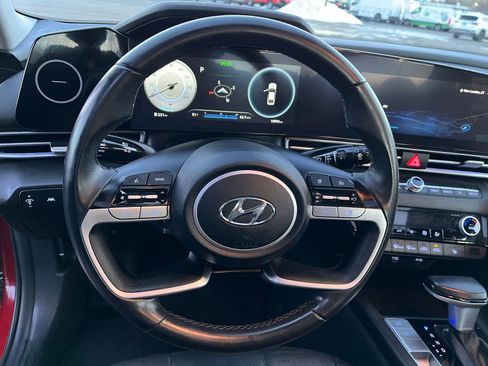 Certified 2023 Hyundai Elantra Limited w/ Cargo Package image 30