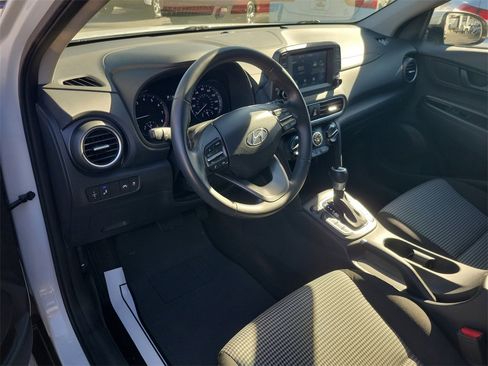 Used 2020 Hyundai Kona SEL image 10