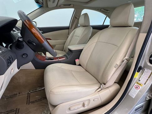 Used 2012 Lexus ES 350 4dr Sdn image 8