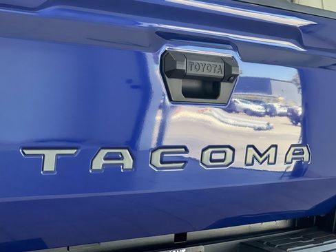 Certified 2025 Toyota Tacoma TRD Sport AWD/4WD image 25