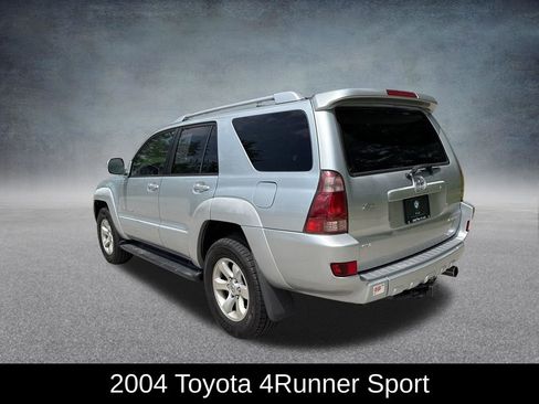 Used 2004 Toyota 4Runner Sport AWD/4WD image 3