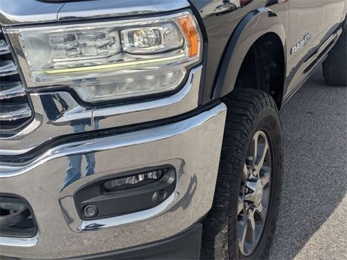 Used 2019 RAM 2500 Limited image 12
