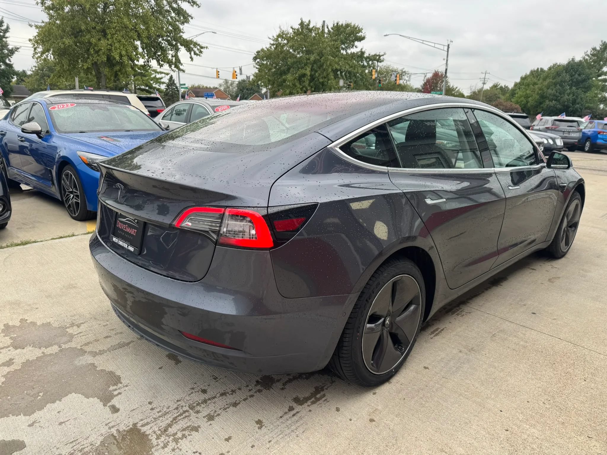 Used 2018 Tesla Model 3 Long Range RWD image 4
