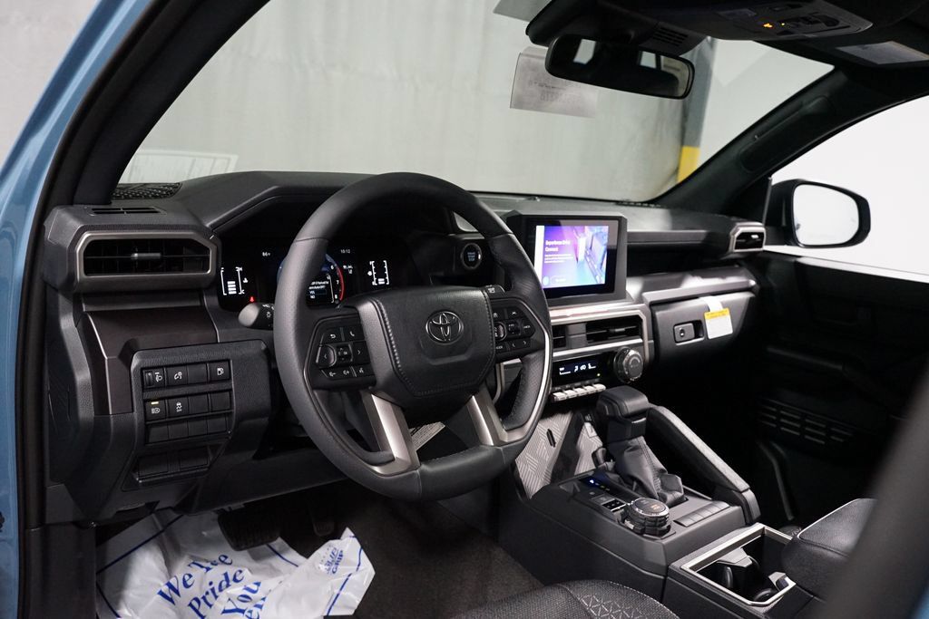 New 2026 Toyota 4Runner SR5 AWD/4WD image 12