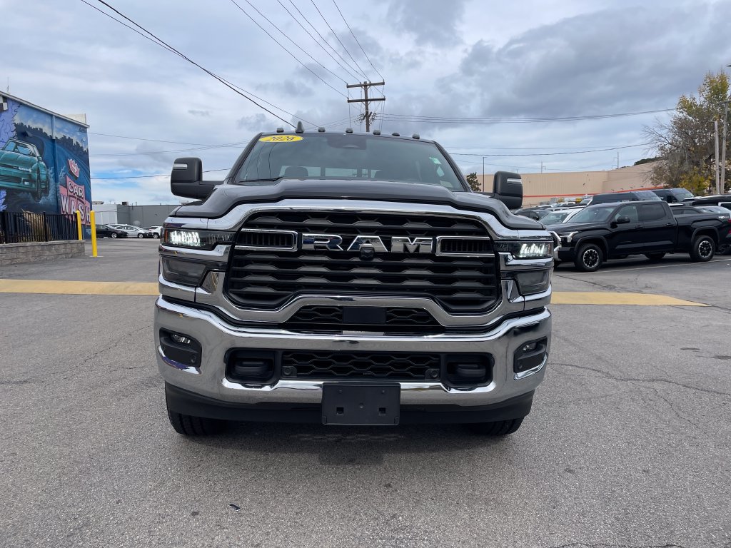 Used 2026 RAM 2500 Tradesman AWD/4WD image 8