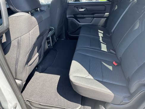 New 2026 RAM 1500 Express AWD/4WD image 21