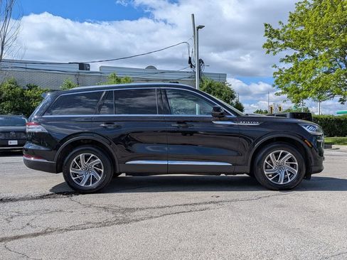 Used 2024 Lincoln Aviator AWD image 8
