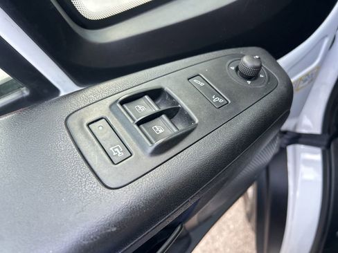 Used 2023 RAM ProMaster 2500 w/ Convenience Group image 33