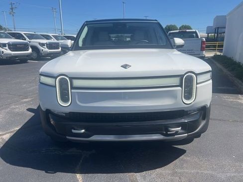 Used 2023 Rivian R1S Adventure image 13