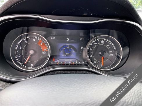 Used 2020 Jeep Cherokee Limited AWD/4WD image 14