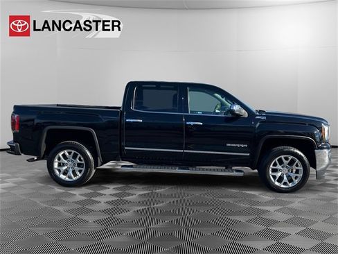 Used 2018 GMC Sierra 1500 SLT w/ SLT Premium Package image 8