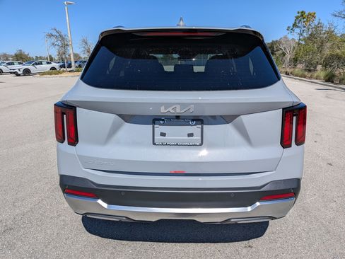 New 2026 Kia Sorento S FWD image 6