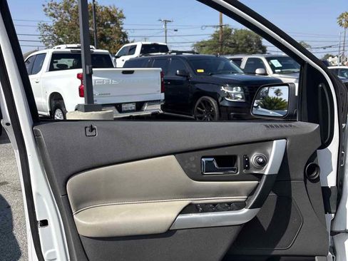 Used 2012 Ford Edge SEL FWD image 6